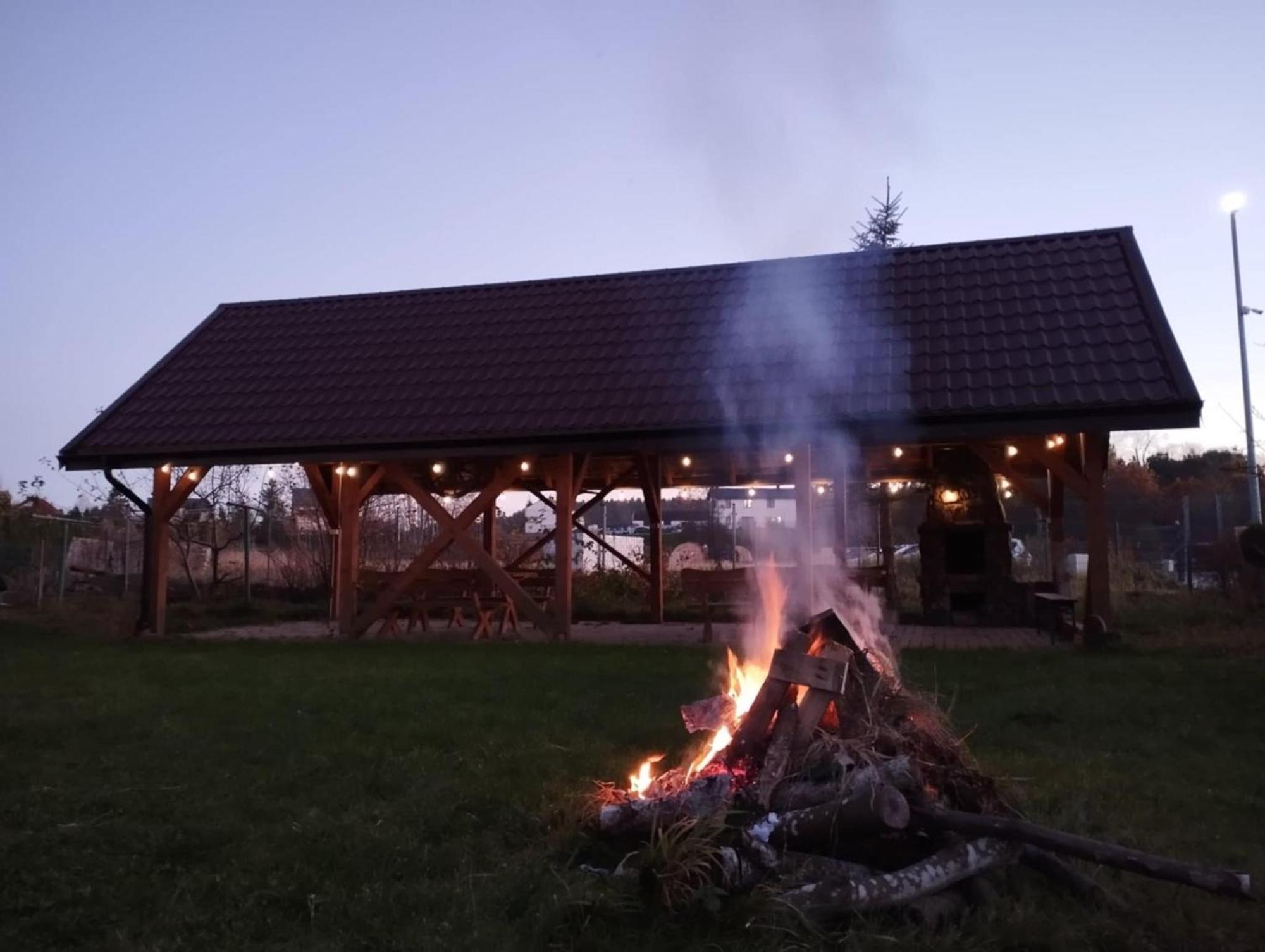 Checz Goscinna- Pokoje,Sauna,Jacuzzi, Sala Konferencyjna Grzybno Eksteriør bilde
