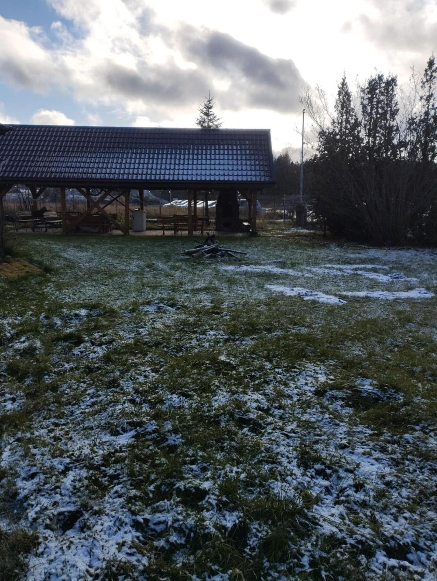 Checz Goscinna- Pokoje,Sauna,Jacuzzi, Sala Konferencyjna Grzybno Eksteriør bilde